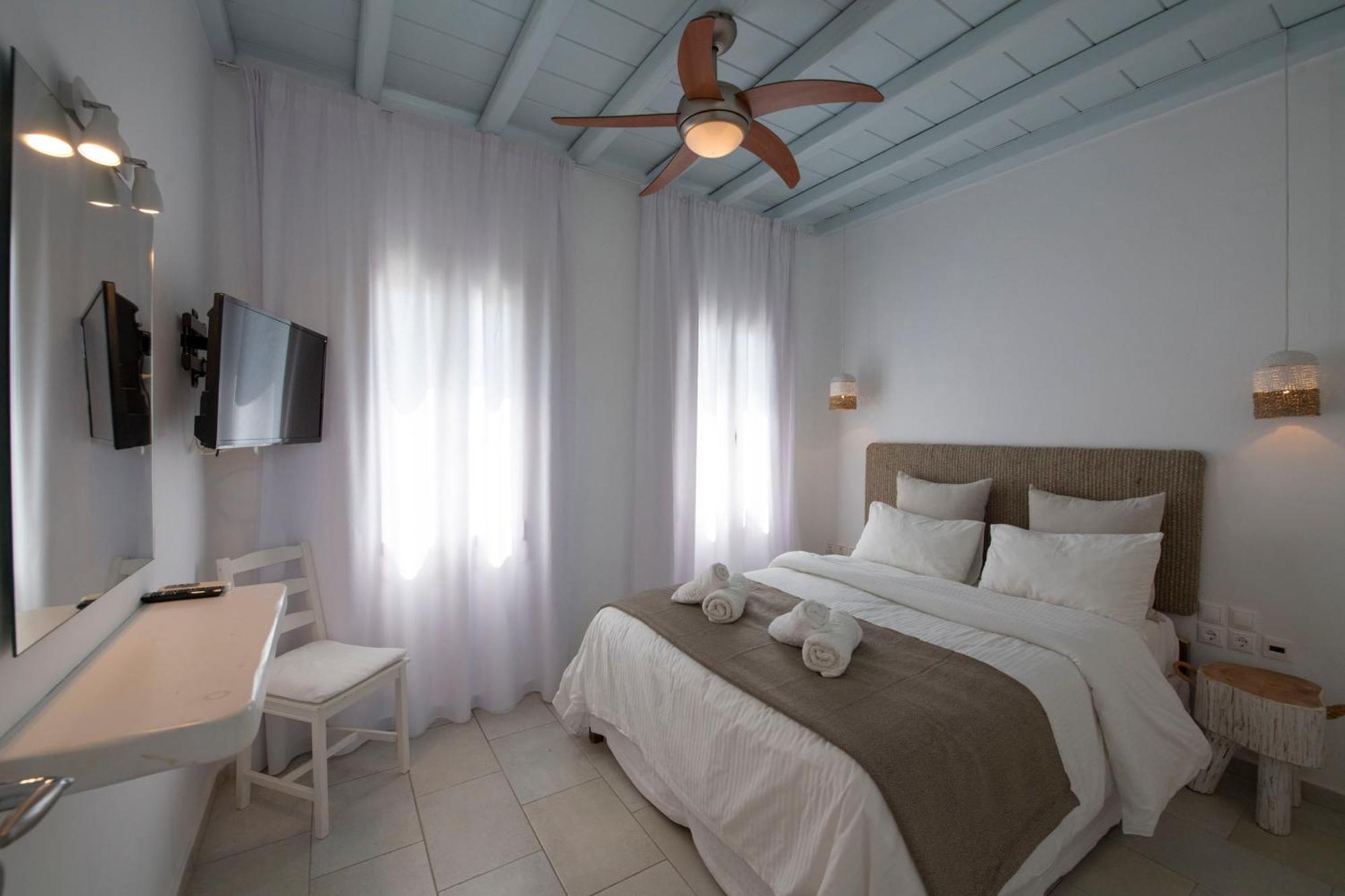 Tatiana Villa & Apartments Klouvas Ngoại thất bức ảnh
